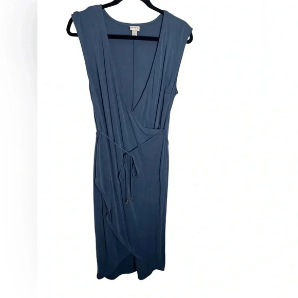 A New Day A.N.D. EUC Faux Blue Wrap Dress Tulip Hem Medium - Picture 2 of 5